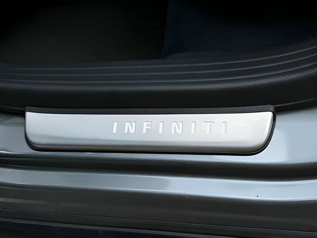 Used 2022 INFINITI QX50 Essential image 10