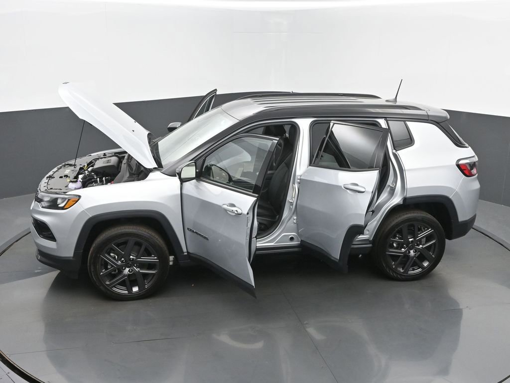 New 2026 Jeep Compass Limited image 66