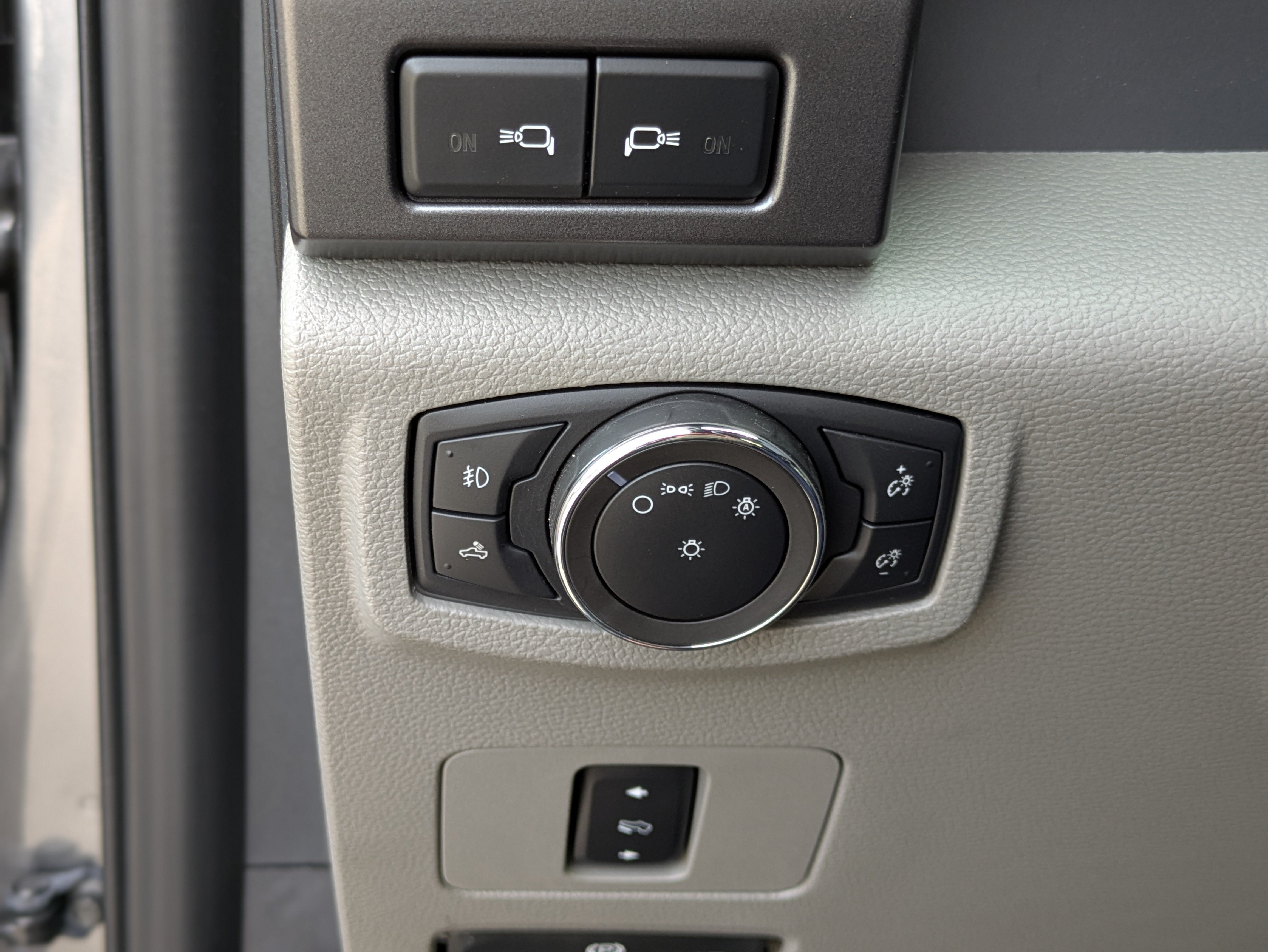 Used 2022 Ford F250 XLT w/ XLT Value Package RWD image 25