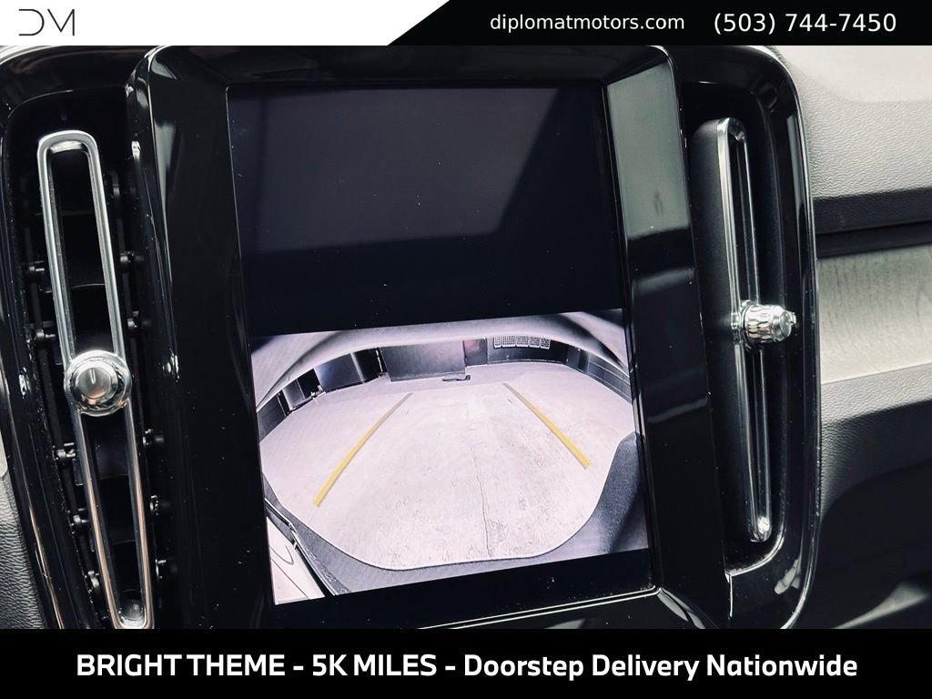 Used 2025 Volvo XC40 B5 Core w/ Protection Package Premier AWD/4WD image 36