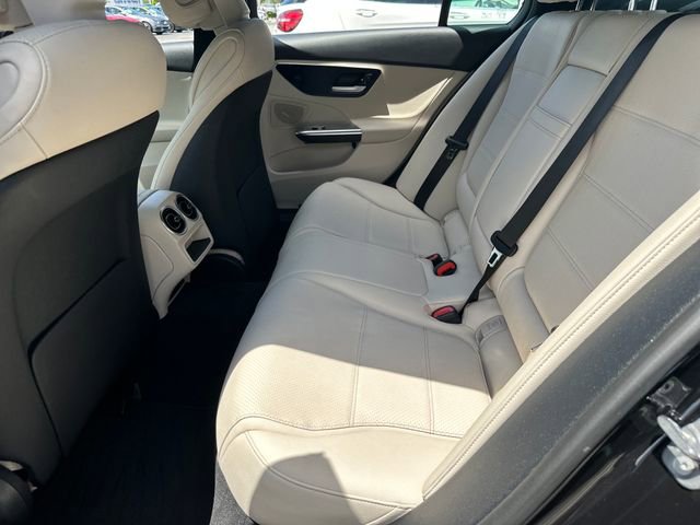 Used 2025 Mercedes-Benz C 300 Sedan image 23