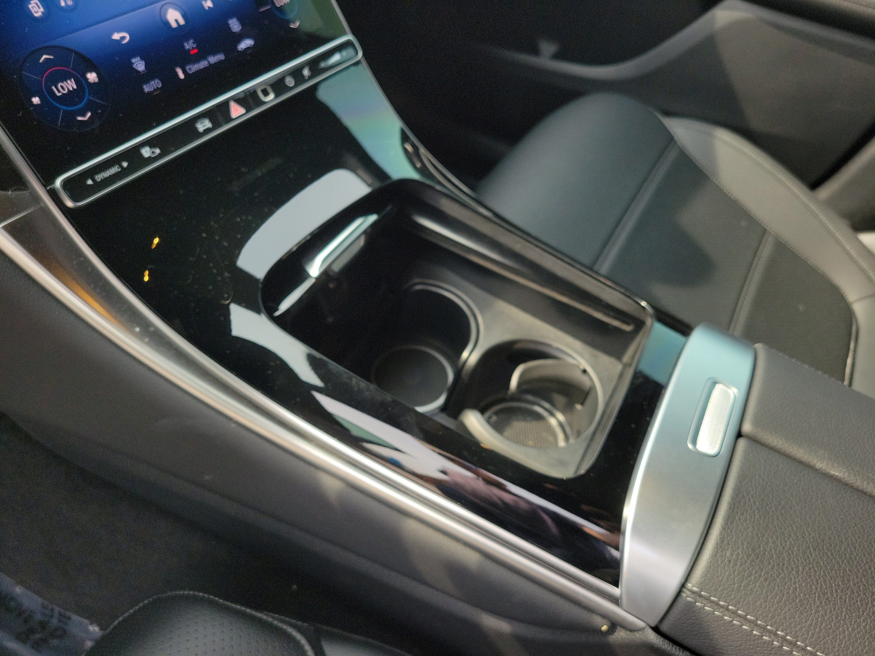 Certified 2026 Mercedes-Benz GLC 300 image 21
