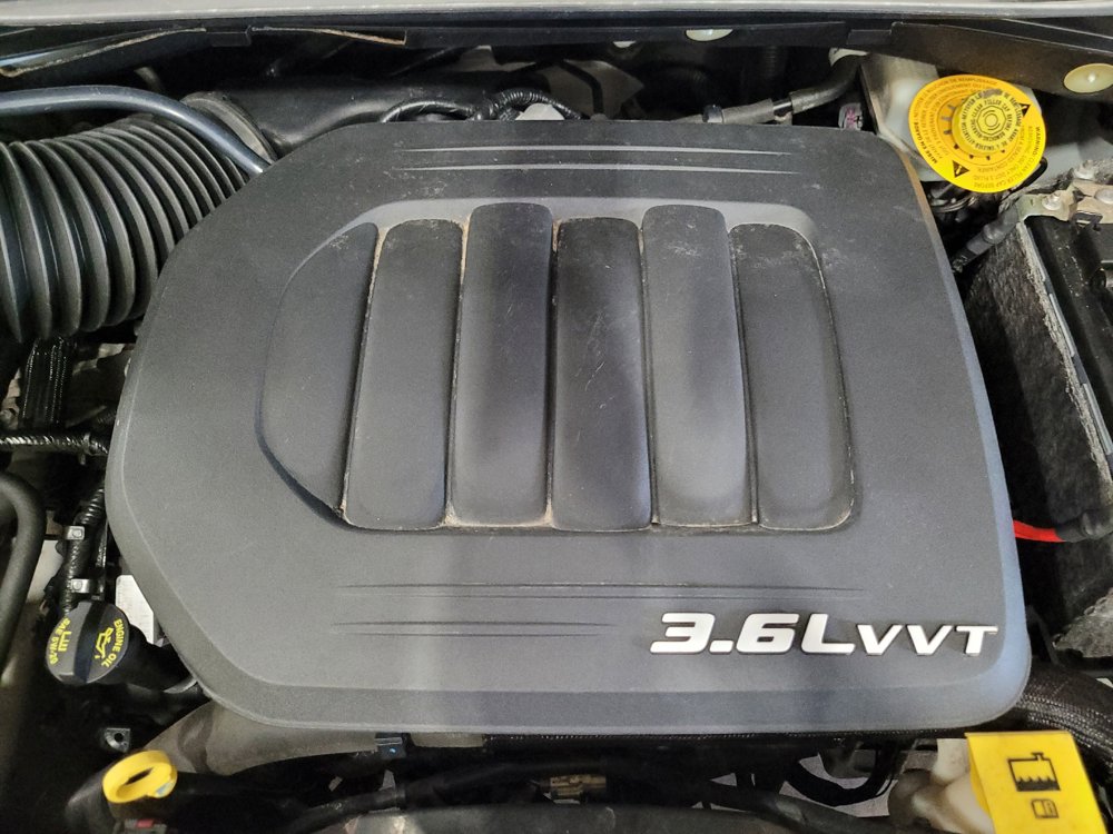 Used 2018 Dodge Grand Caravan SE FWD image 30