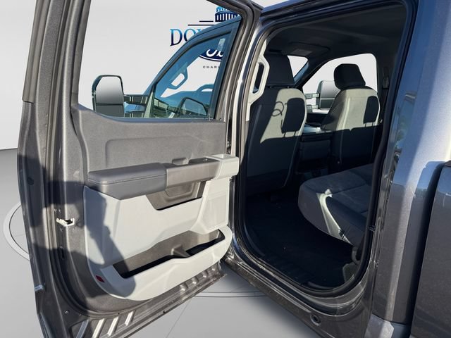 New 2026 Ford F250 XL w/ STX Appearance Package AWD/4WD image 21