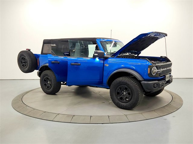Used 2023 Ford Bronco Wildtrak image 9