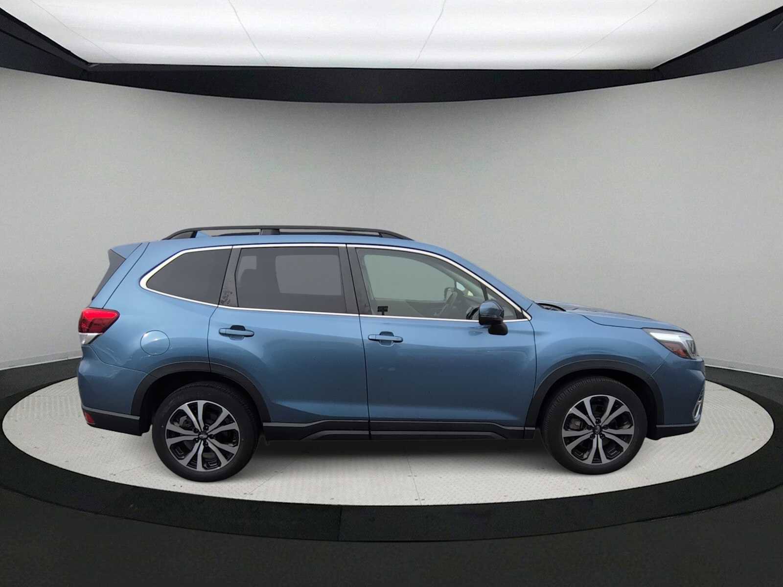 Used 2019 Subaru Forester Limited w/ Popular Package #3 image 9