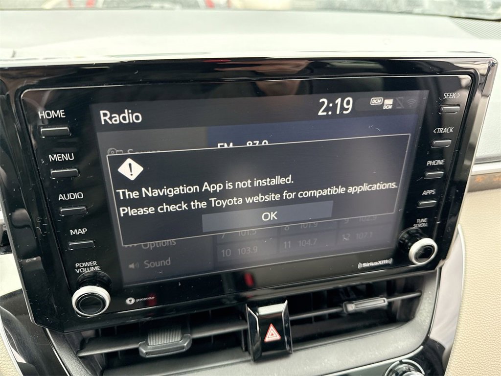 Used 2022 Toyota Corolla LE image 18