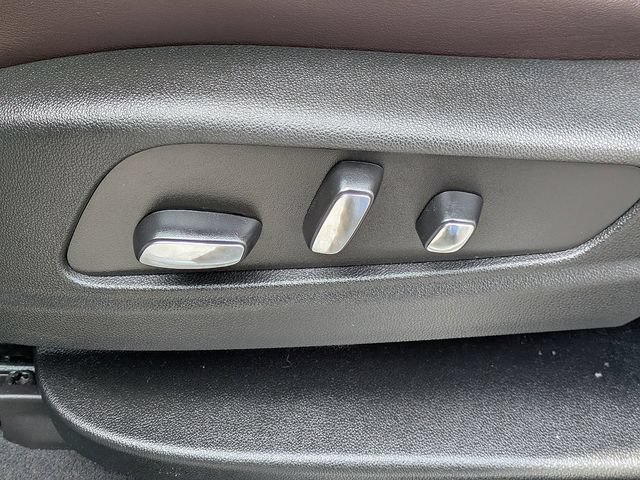 Certified 2024 Cadillac XT6 Premium Luxury AWD/4WD image 19