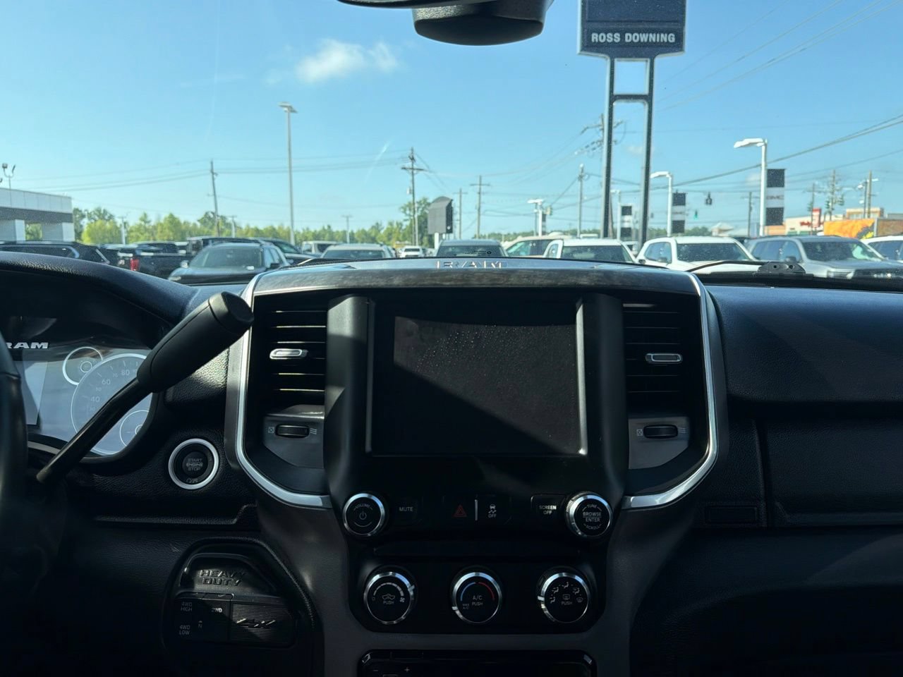 Used 2024 RAM 2500 Big Horn AWD/4WD image 10