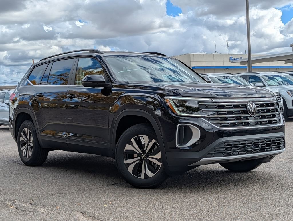 New 2026 Volkswagen Atlas SE image 1