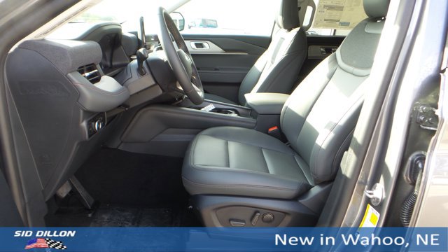 New 2025 Ford Explorer Active w/ Active Comfort Package image 29