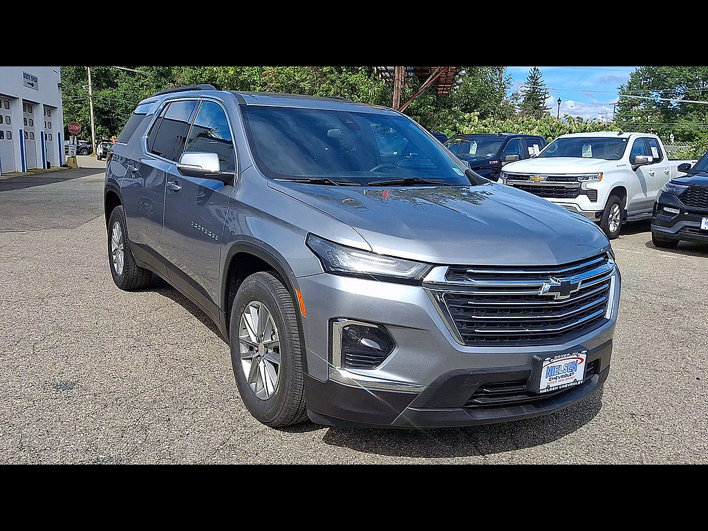 Certified 2023 Chevrolet Traverse LT w/ LPO, Floor Liner Package AWD/4WD image 3