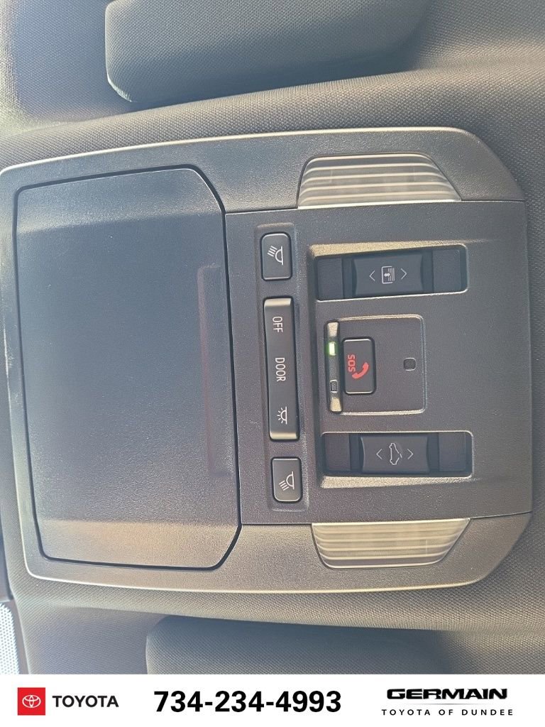 New 2026 Toyota Highlander Platinum image 49
