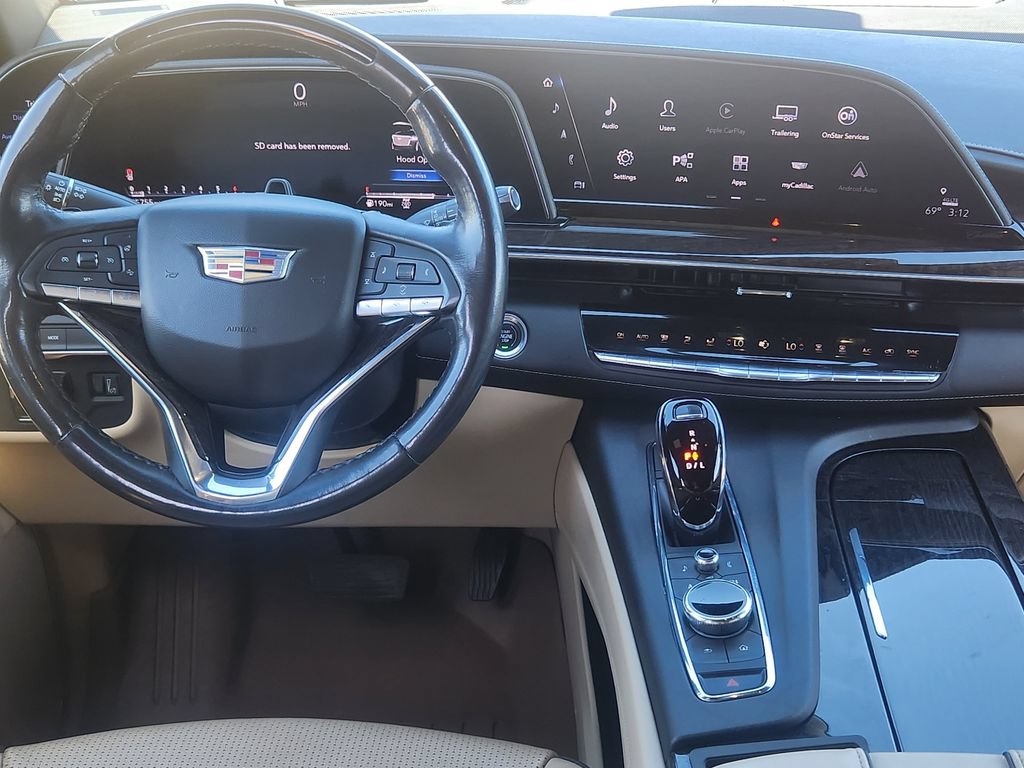 Used 2023 Cadillac Escalade Premium Luxury w/ Performance Package AWD/4WD image 13