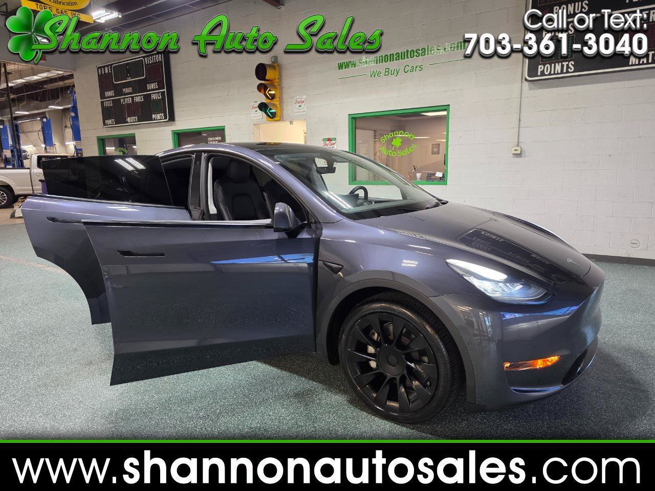 Used 2021 Tesla Model Y Long Range AWD/4WD image 1