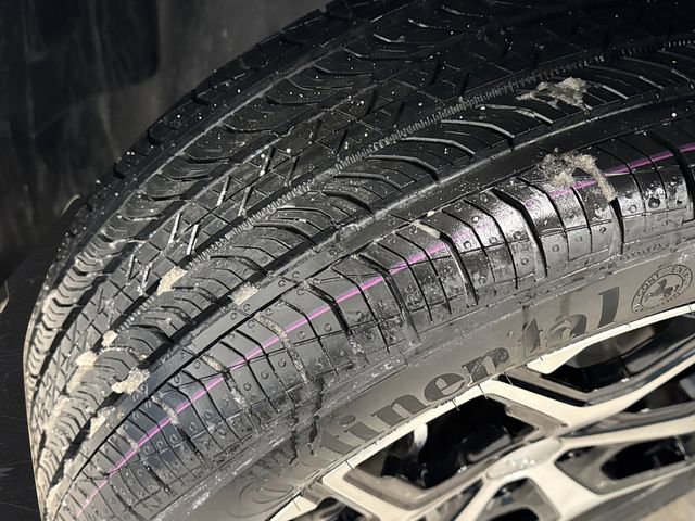 Used 2024 Jeep Compass Limited image 34