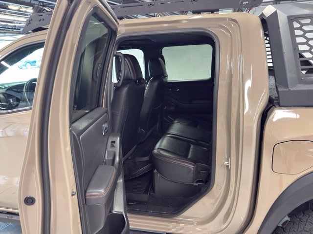 Used 2023 Nissan Frontier PRO-4X w/ Pro-4X Premium Package AWD/4WD image 9