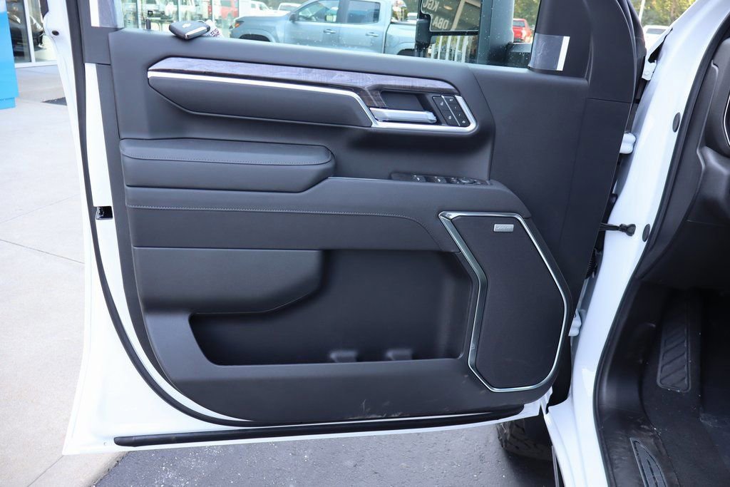 New 2025 Chevrolet Silverado 2500 LTZ w/ Trail Boss Package image 4