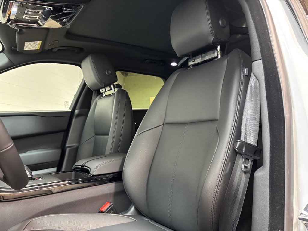 New 2026 Land Rover Range Rover Velar S image 22
