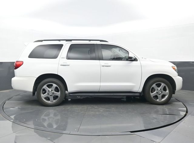 Used 2013 Toyota Sequoia SR5 w/ Sport Appearance Pkg image 2