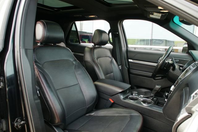 Used 2016 Ford Explorer Sport w/ Equipment Group 401A image 43