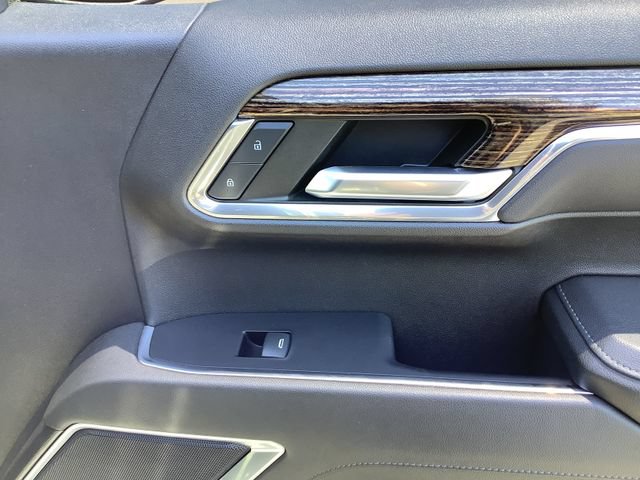 Used 2022 GMC Sierra 1500 Elevation w/ LPO, Elevation Black Package AWD/4WD image 39