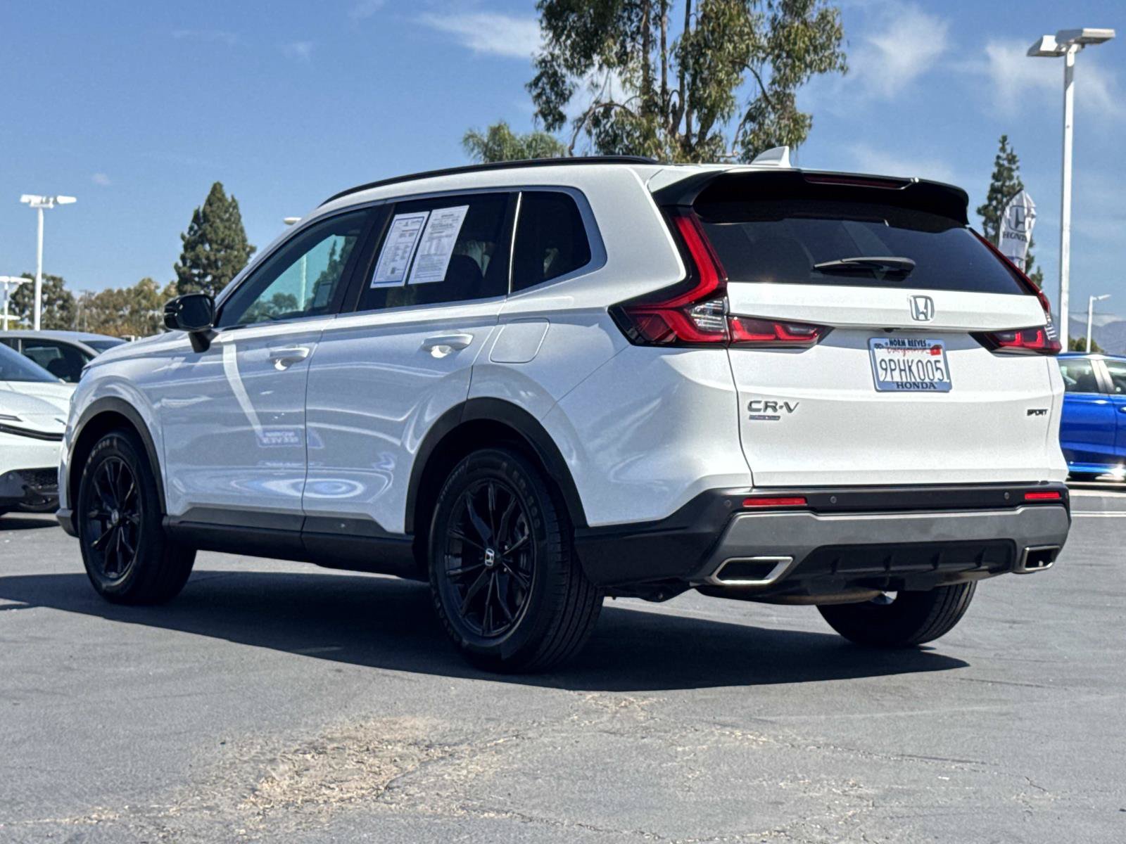 Used 2025 Honda CR-V Sport-L image 3
