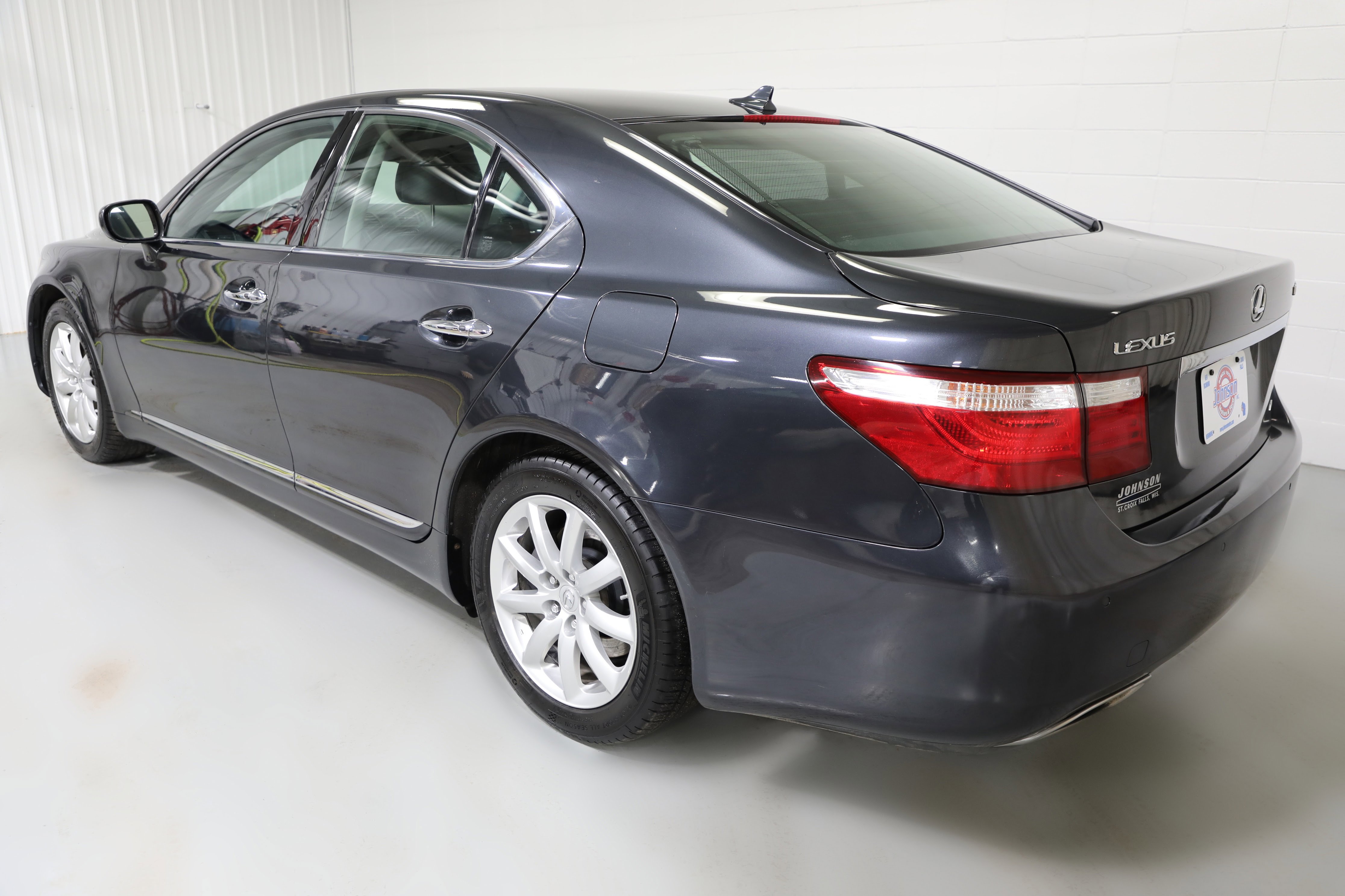 Used 2009 Lexus LS 460 AWD image 18