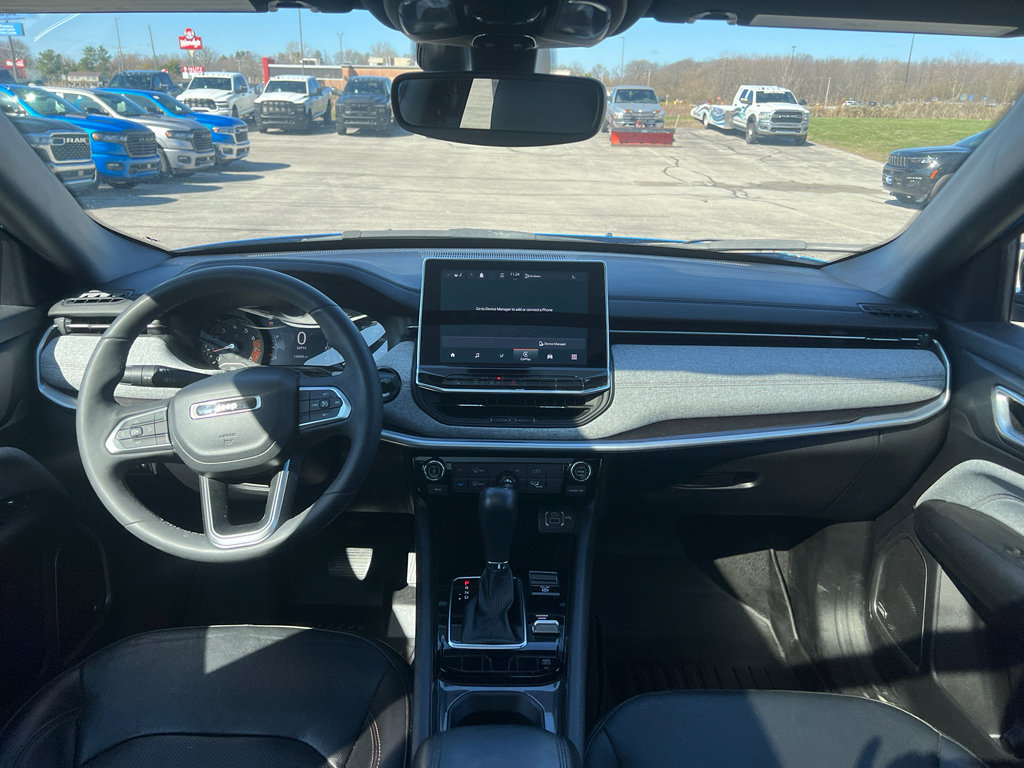 Used 2023 Jeep Compass Latitude w/ Sun and Sound Group image 20