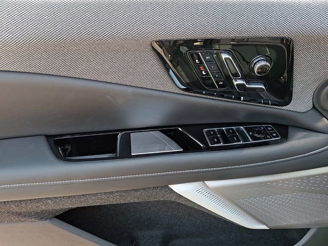 New 2026 Cadillac Optiq Luxury 1 image 8