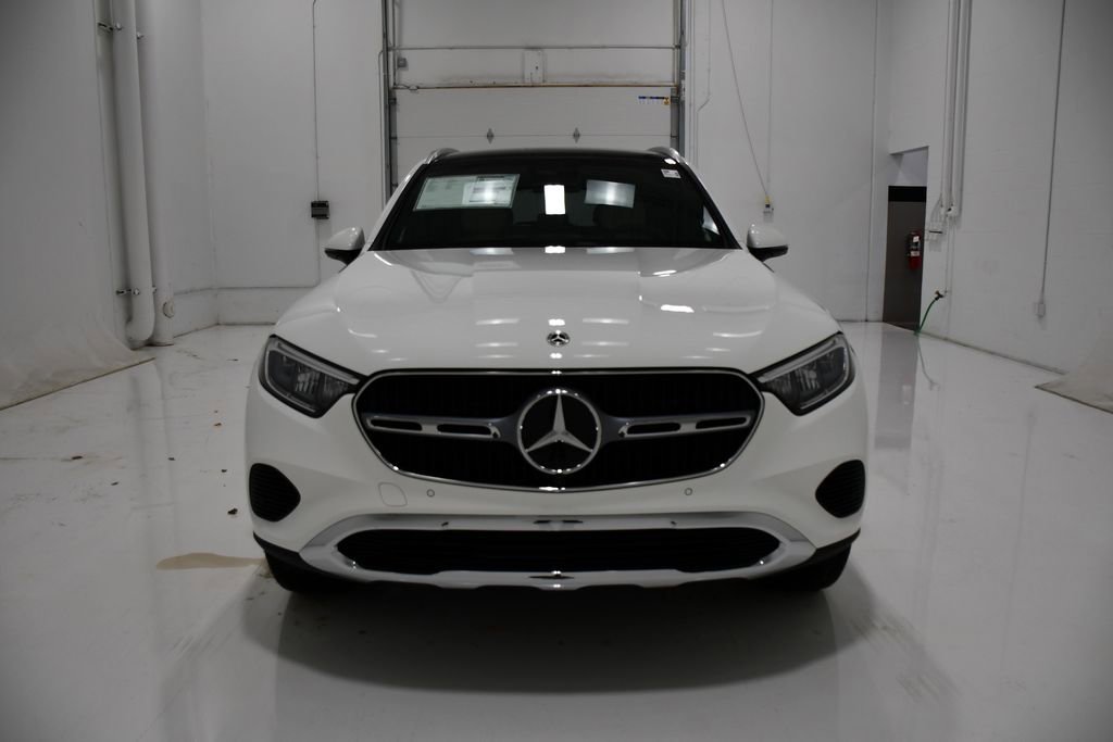 New 2026 Mercedes-Benz GLC 300 4MATIC image 2