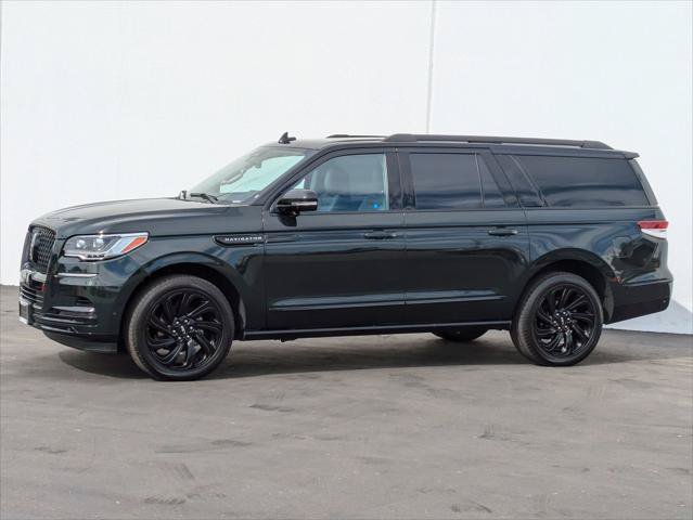New 2023 Lincoln Navigator L Black Label AWD/4WD image 2