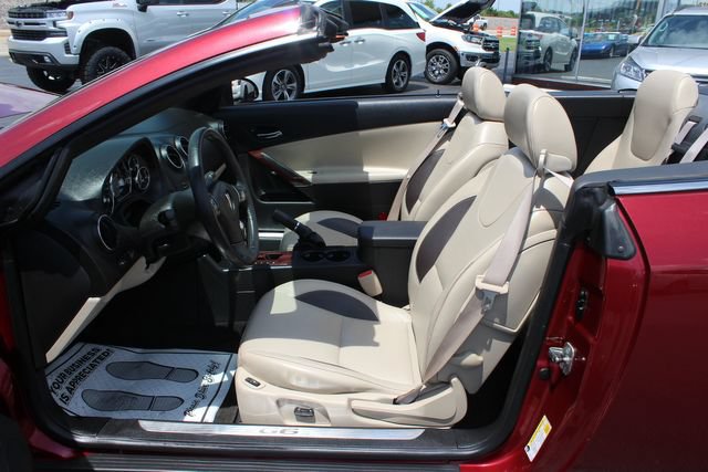 Used 2008 Pontiac G6 GT w/ Sport Package FWD image 17