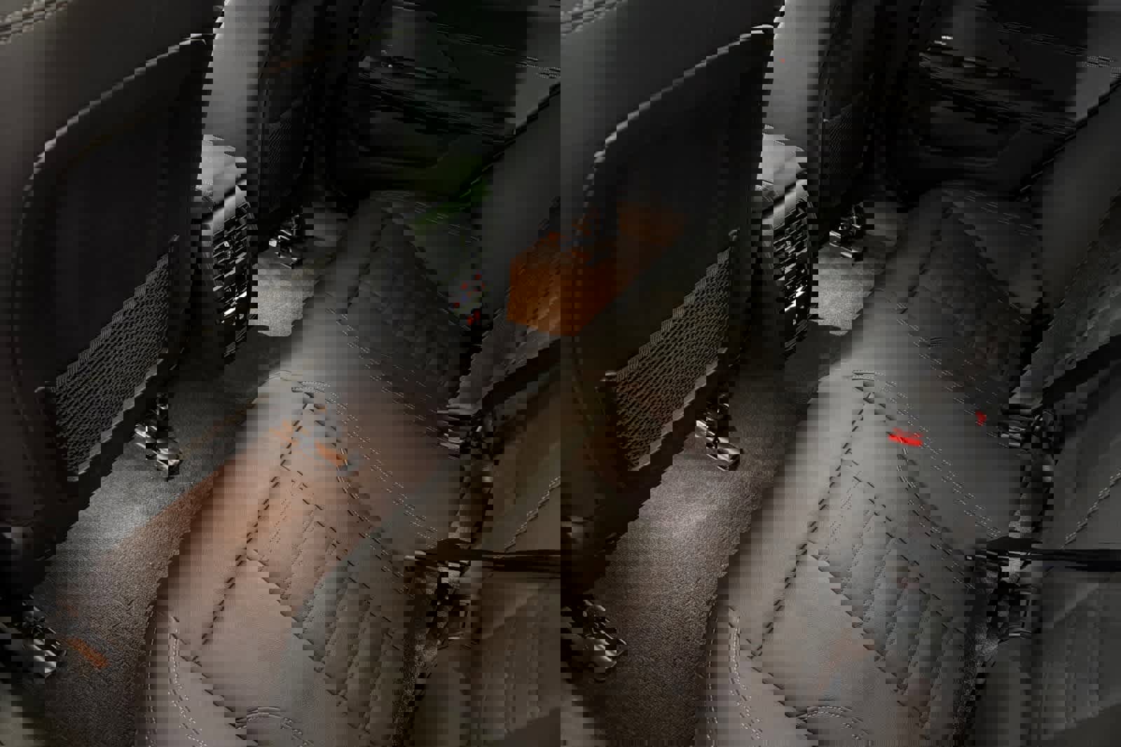 Used 2023 BMW i4 M50 image 4