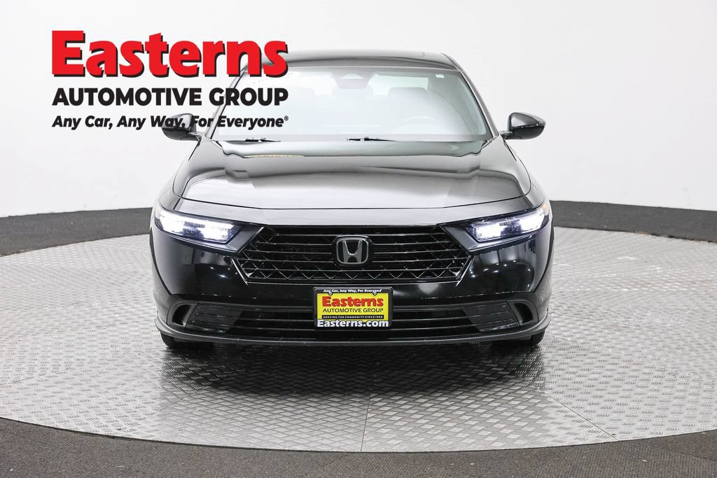 Used 2024 Honda Accord Sport image 2