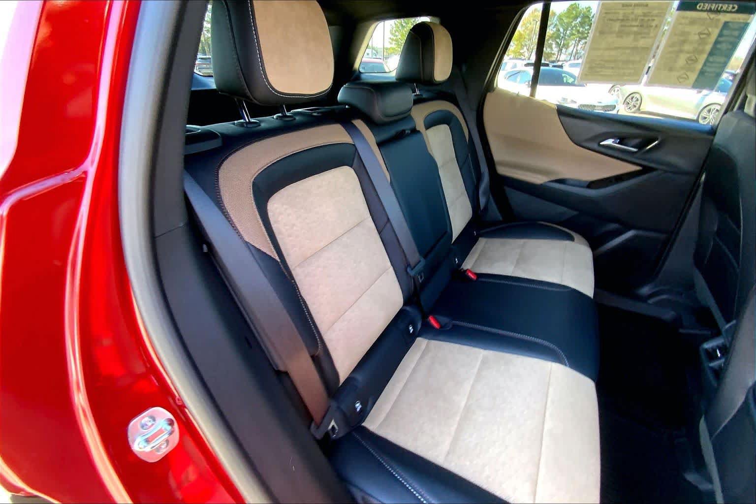 Certified 2026 Chevrolet Equinox ACTIV w/ LPO, Floor Liner Package FWD image 36