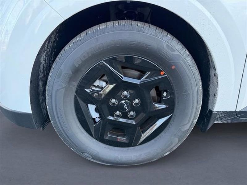 New 2026 Kia Carnival LXS image 8