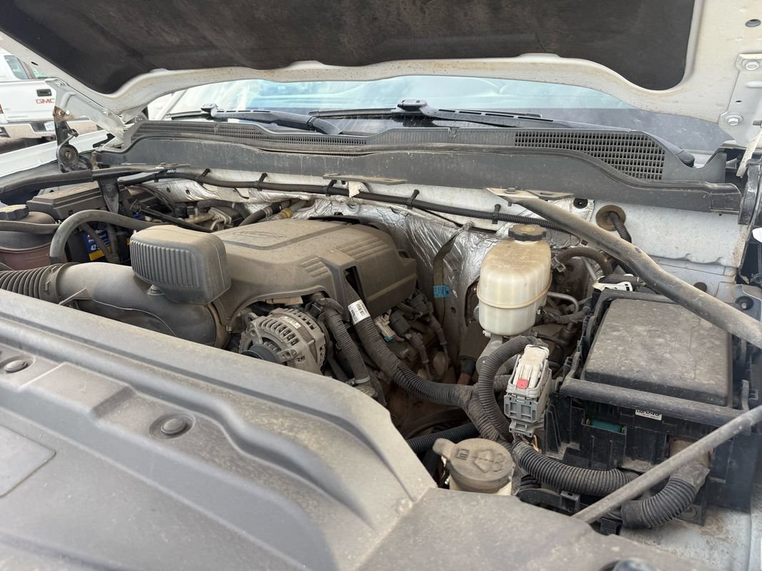 Used 2015 Chevrolet Silverado 2500 W/T AWD/4WD image 33