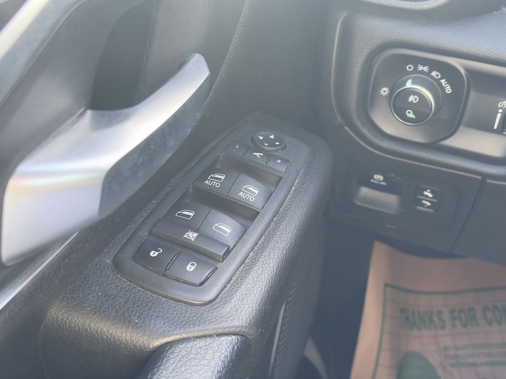 Used 2024 RAM 1500 Big Horn image 27