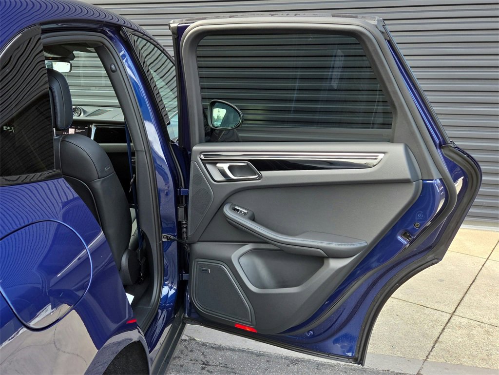 New 2026 Porsche Macan Turbo image 22