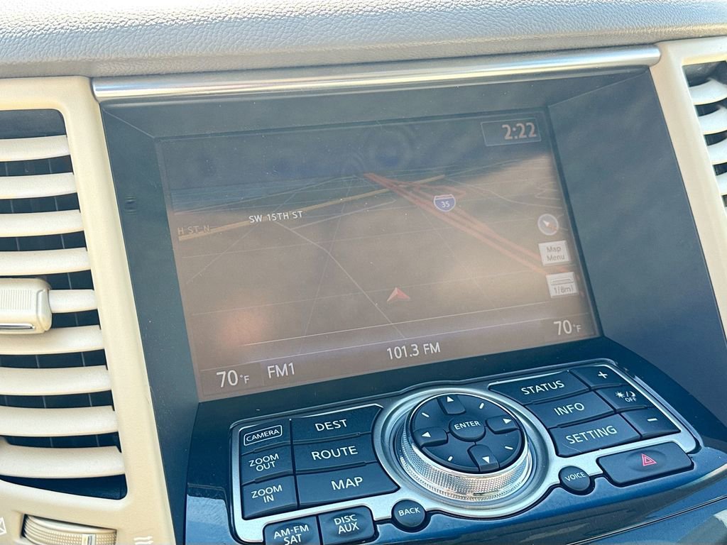 Used 2016 INFINITI QX70 AWD w/ Premium Package image 11