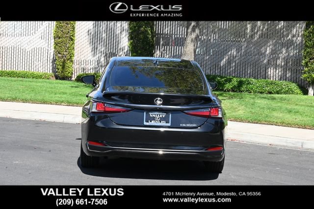 Certified 2024 Lexus ES 300h F Sport w/ Accessory Package (Z2) FWD image 5
