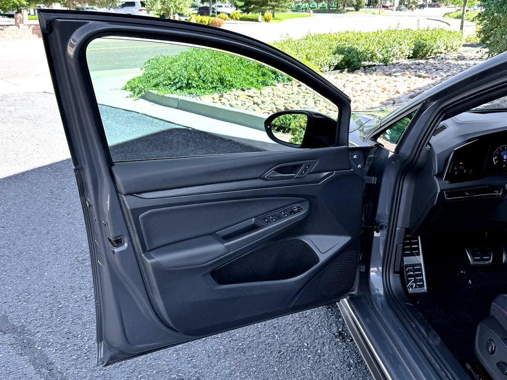 Used 2022 Volkswagen GTI Autobahn FWD image 15