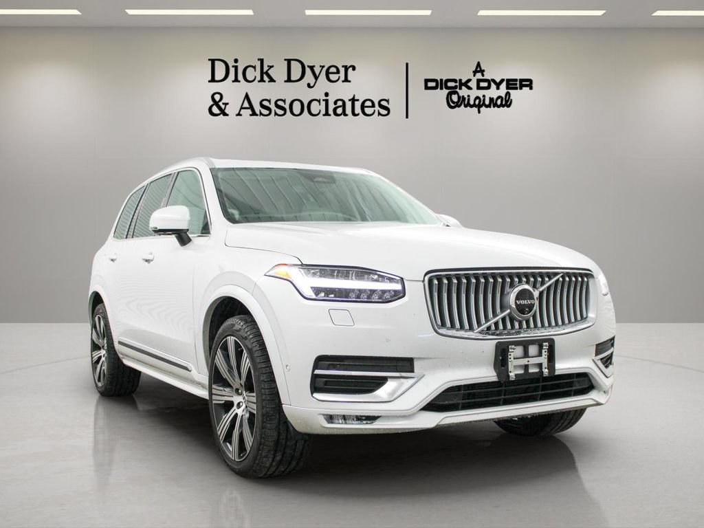 Certified 2024 Volvo XC90 B6 Plus w/ Protection Package Premier AWD/4WD video 1