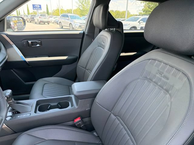 New 2027 Kia Seltos X-Line S w/ X-Line S Premium Package AWD/4WD image 20