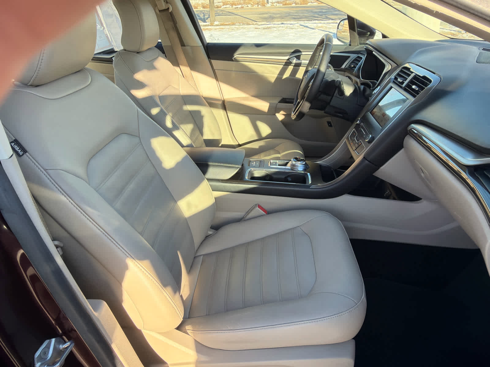 Used 2017 Ford Fusion Energi SE image 15