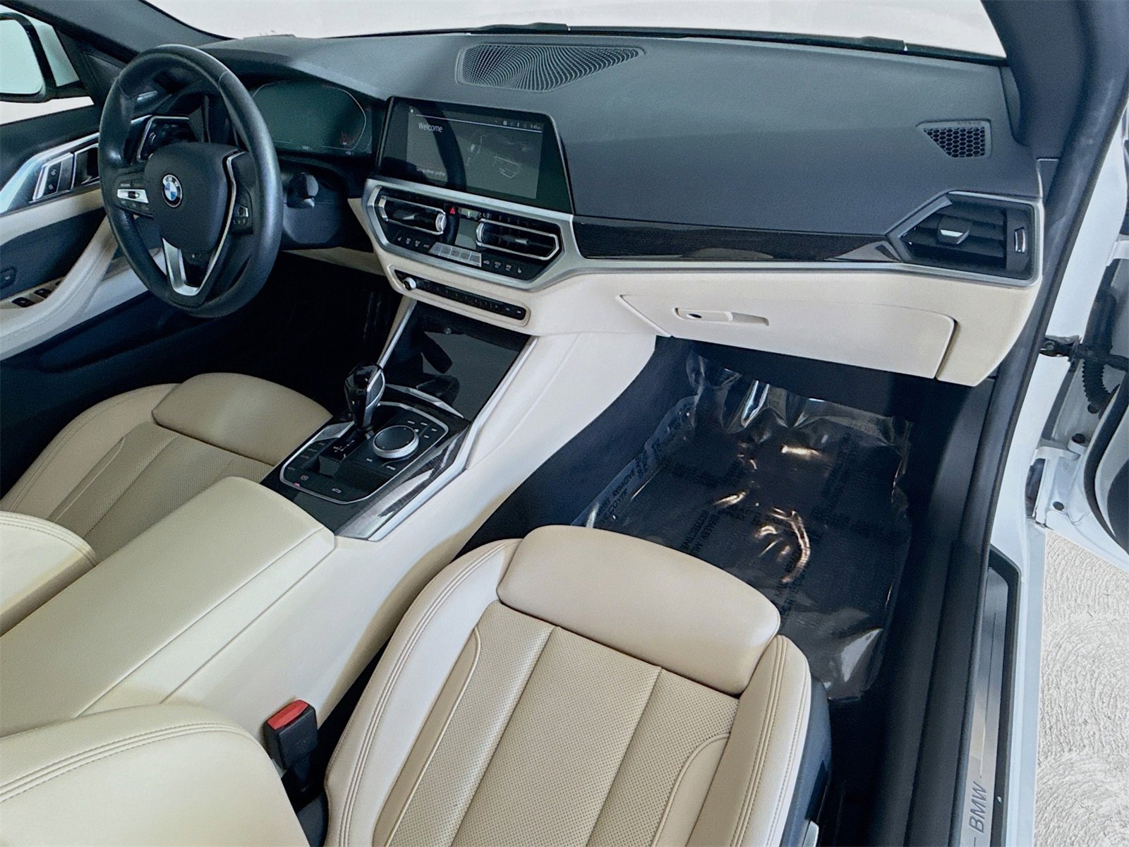 Certified 2023 BMW 430i Convertible w/ Premium Package image 30
