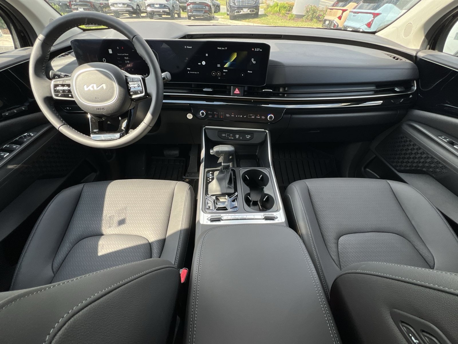 New 2026 Kia Carnival SX Prestige FWD image 32
