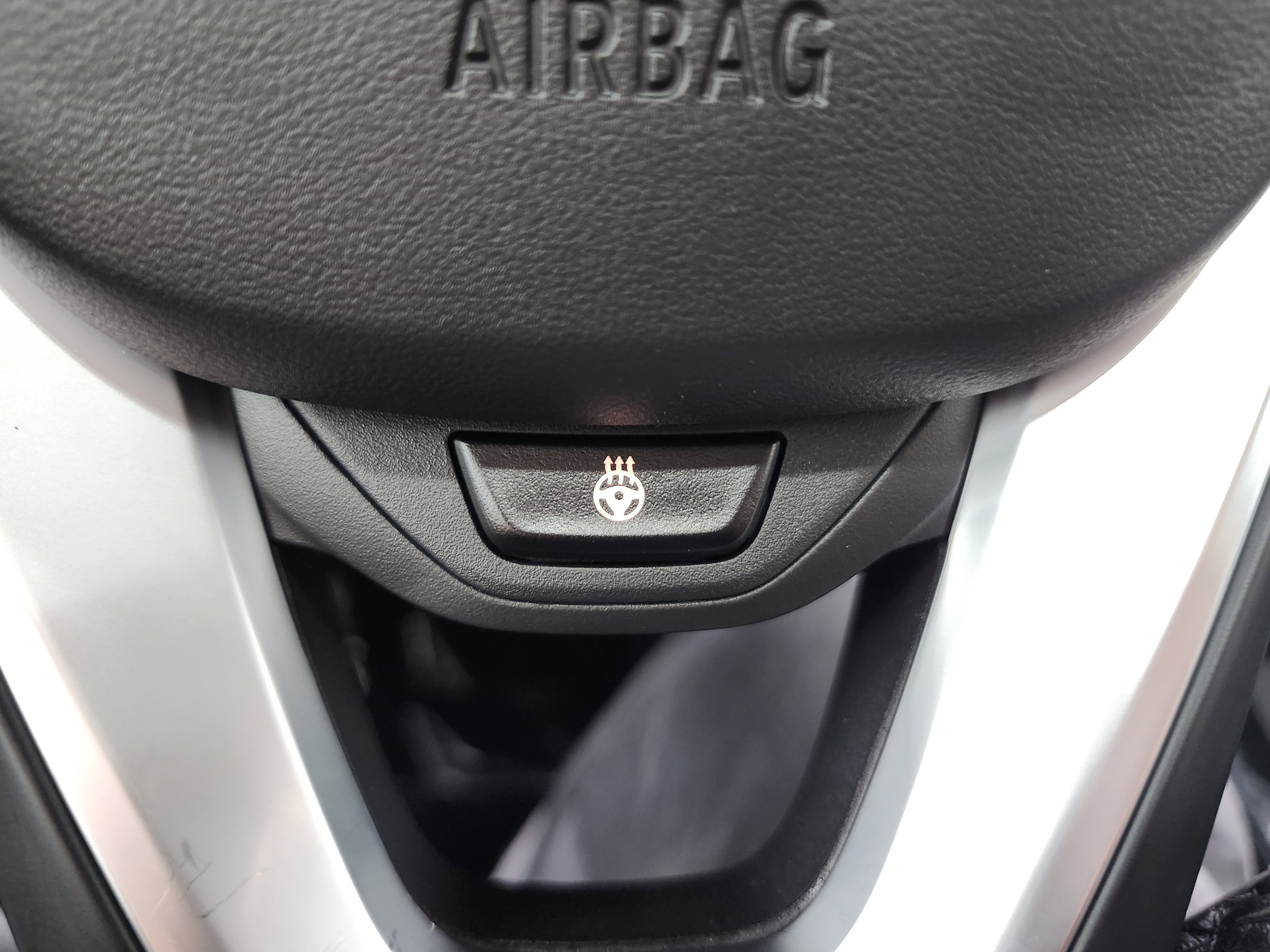 Used 2020 BMW X3 xDrive30i w/ Convenience Package image 12