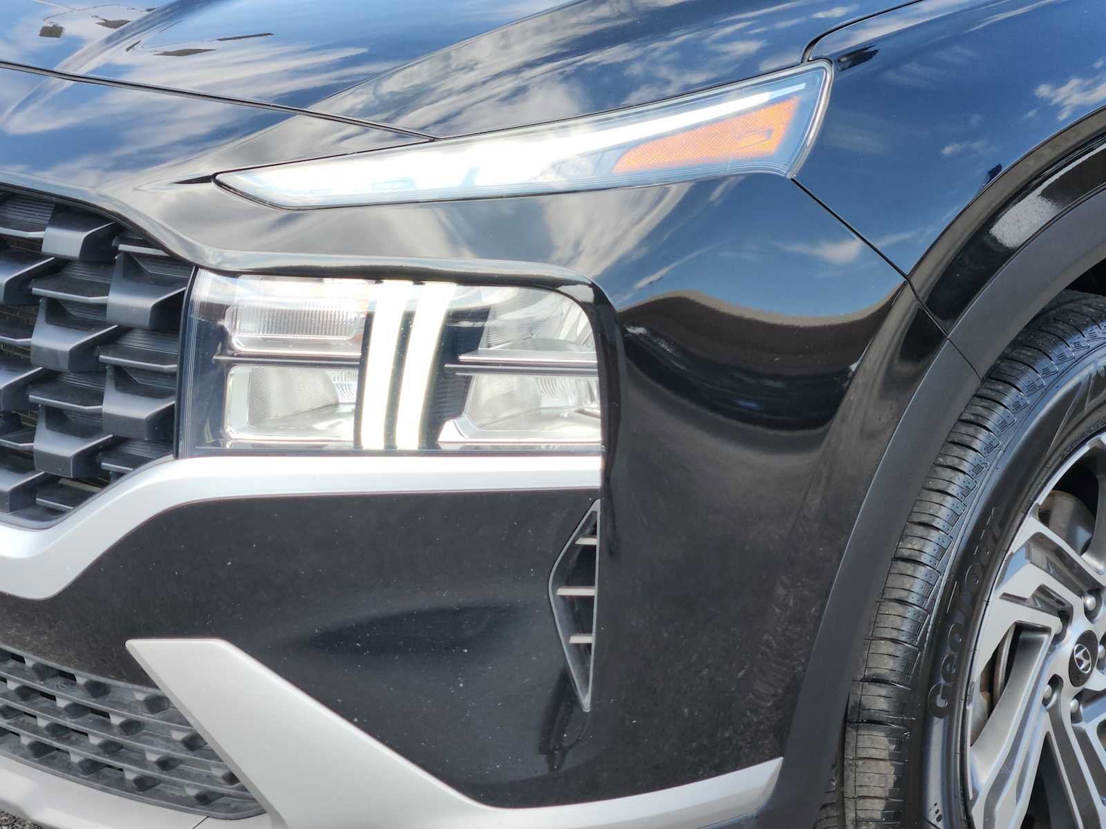 Certified 2023 Hyundai Santa Fe SEL FWD image 8